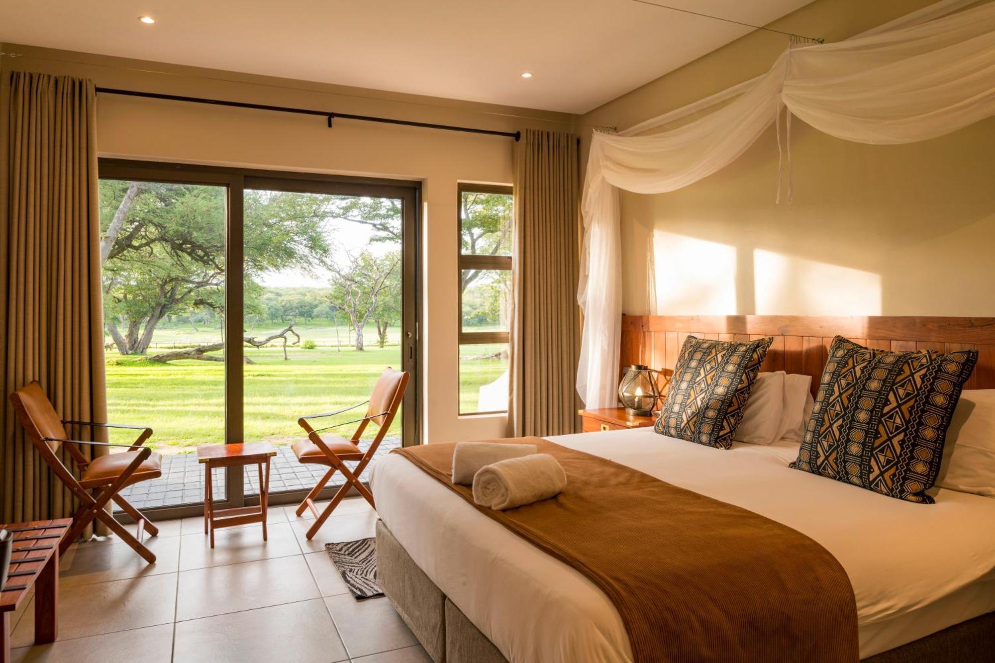 Hwange Safari Lodge Dete Exteriör bild